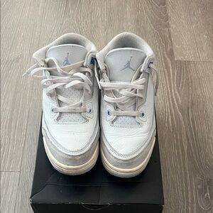 Jordan 3 Kids White and Light Gray Retro Sneakers with Blue Accents